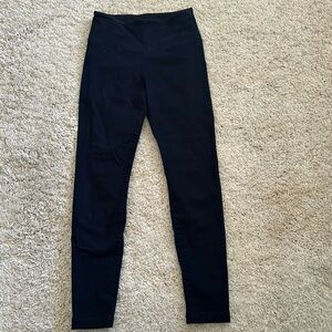 Runway legging by WHBM